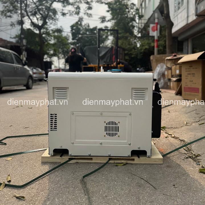 Máy phát điện chạy dầu MACTOOL 6KW XDM-880E chống ồn