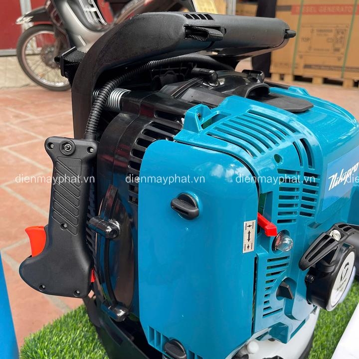 Máy thổi bụi chạy xăng NIKI PRO 3.2KW EB851 4 thì