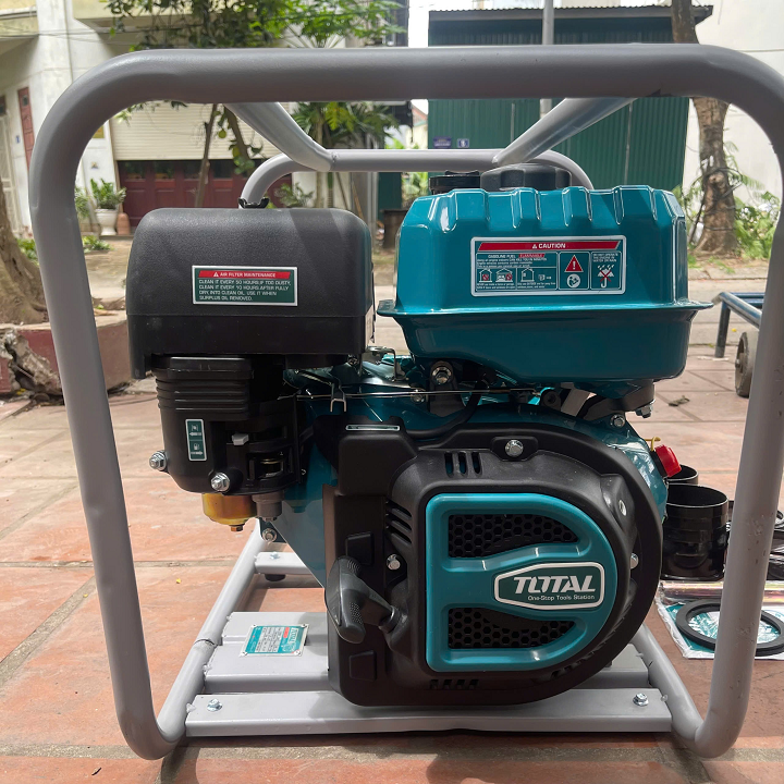 Máy bơm nước chạy xăng TOTAL TP3401 9HP