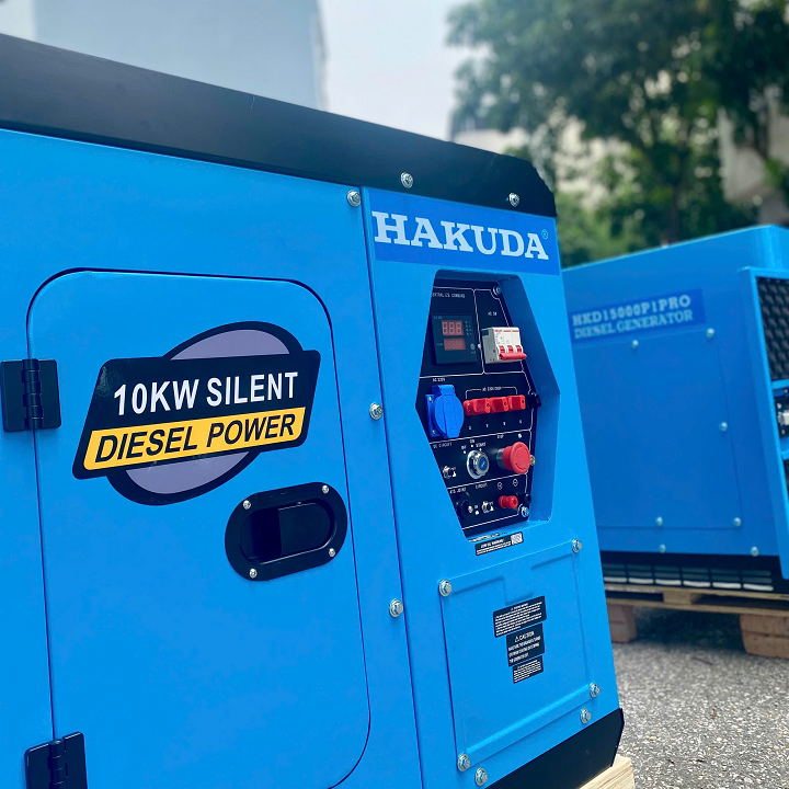 Máy phát điện chạy dầu 10kW HAKUDA HKD10000P3 chống ồn 3 pha