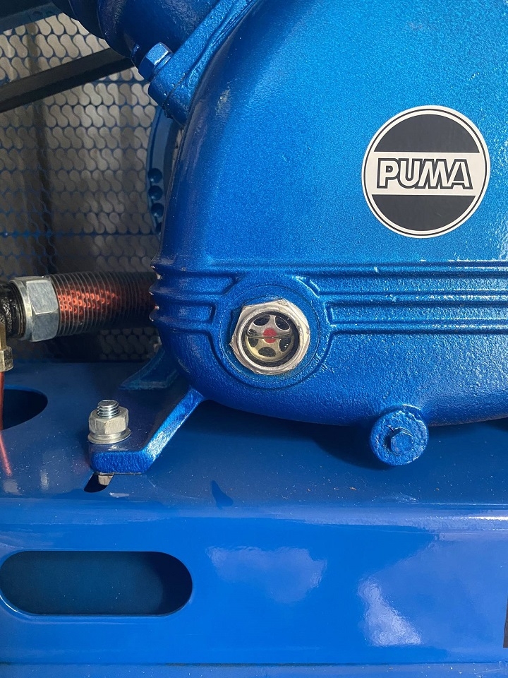 Máy nén khí dây đai Puma 5.5HP 260L 3 pha