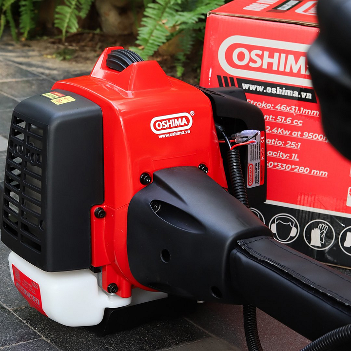 Máy cắt cỏ chạy xăng 2 thì 2.3KW OSHIMA 568D