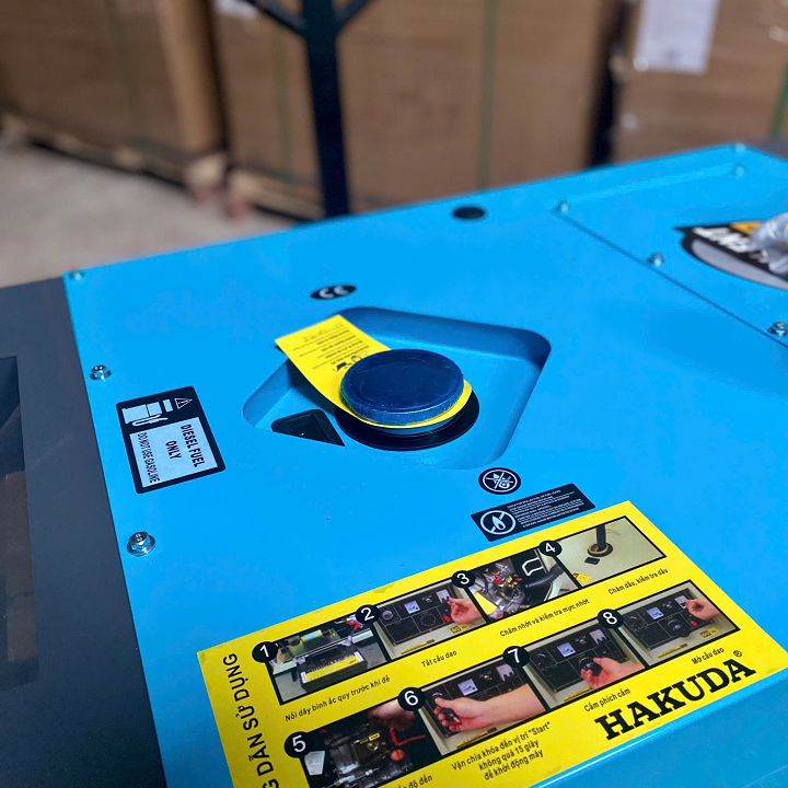 Máy phát điện chạy dầu diesel 7KW HAKUDA HKD7000P1PRO siêu cách âm