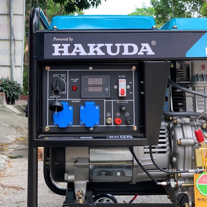 Máy phát điện chạy dầu HAKUDA 5KW HKD5000P1T