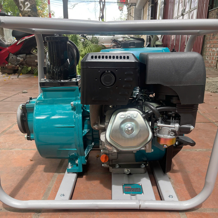 Máy bơm nước chạy xăng TOTAL TP3401 9HP