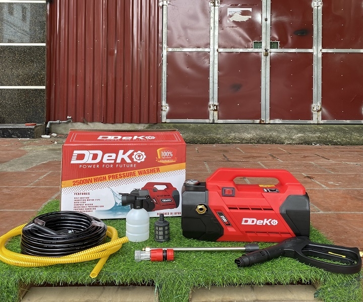Máy rửa xe mini gia đình DDEKO 2500W DK-P2000