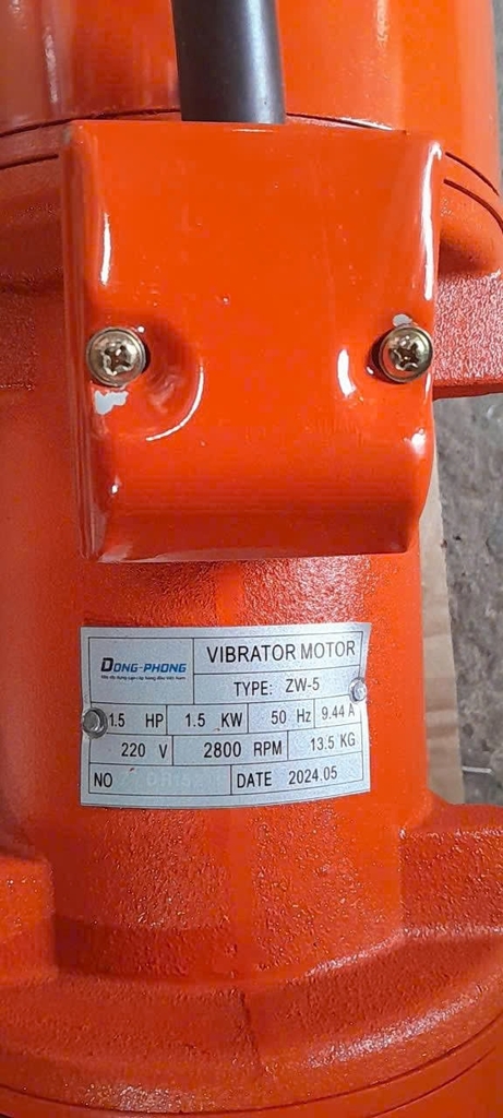 Máy đầm rung DONG PHONG 1.5KW ZW-5P 220V
