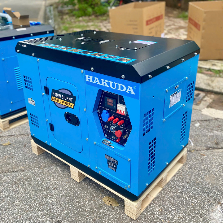 Máy phát điện chạy dầu 10kW HAKUDA HKD10000P3 chống ồn 3 pha