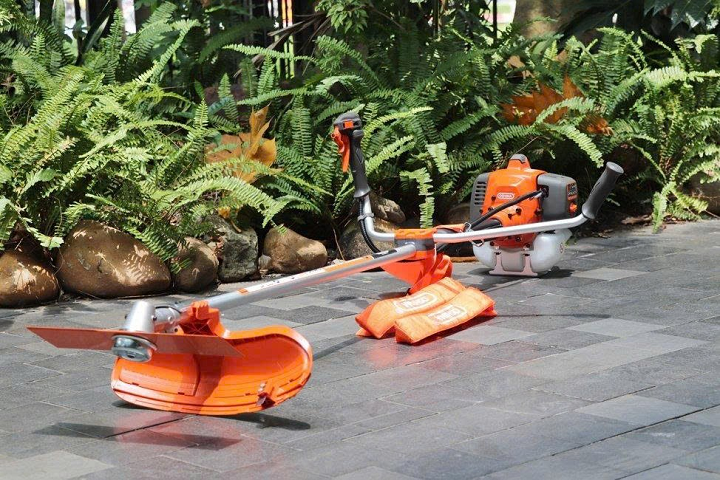Máy cắt cỏ OSHIMA 543RS 1.65kW 2 thì
