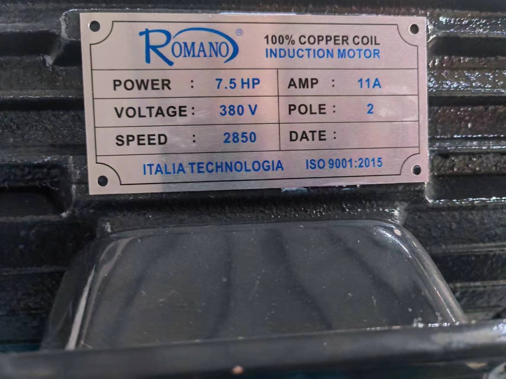 Máy nén khí dây đai 7.5HP 300L ROMANO RM209