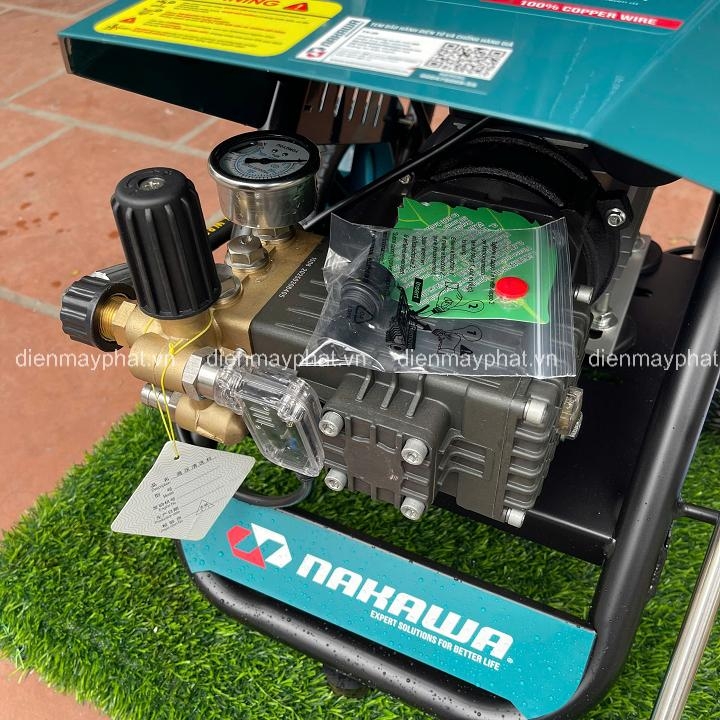 Máy Phun Rửa Xe Công Nghiệp 2.8KW Nakawa TX-28 2550PSI