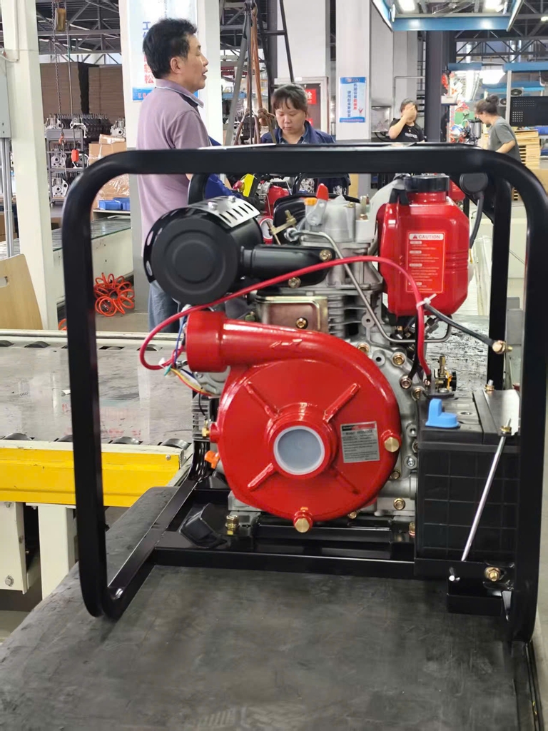 Máy bơm nước chạy dầu cao áp HAKUDA HKD50DGE 4kW