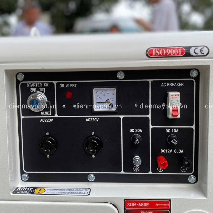 Máy phát điện chạy dầu MACTOOL 5KW XDM-680E chống ồn