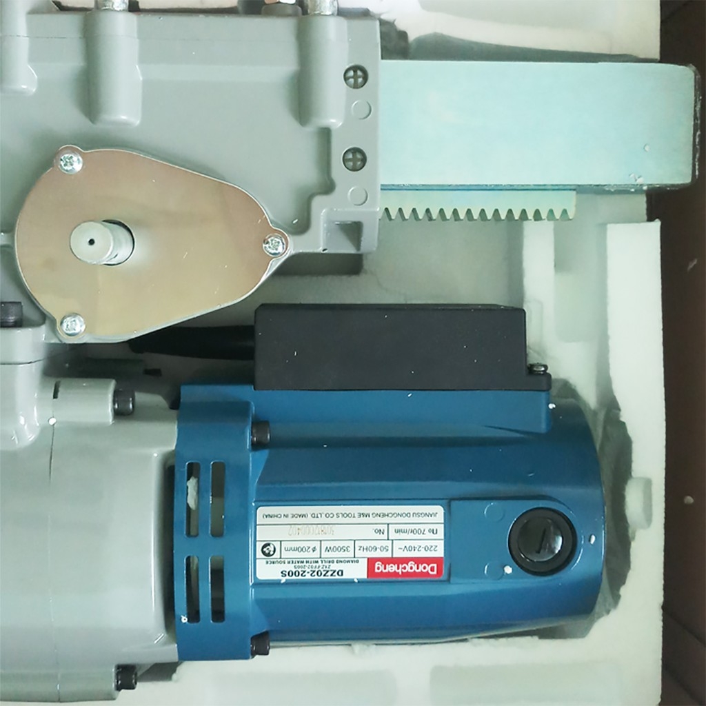 Máy khoan rút lõi bê tông DONGCHENG DZZ02-200S 3500w