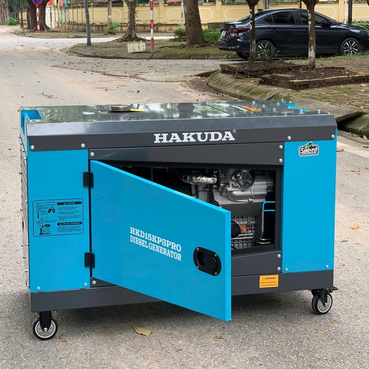 Máy phát điện chạy dầu 15KW HAKUDA HKD15KP3PRO 3 pha siêu cách âm