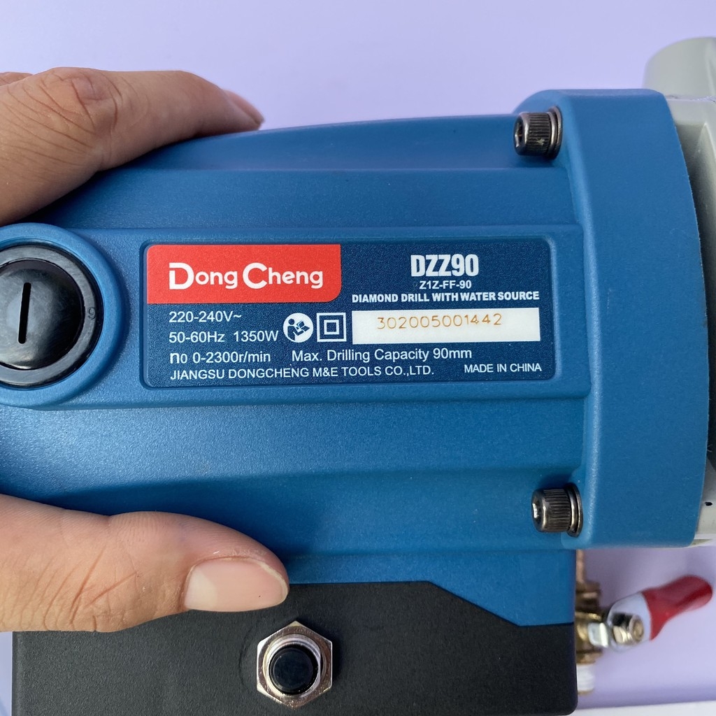 Máy khoan rút lõi DONGCHENG DZZ90 1350w