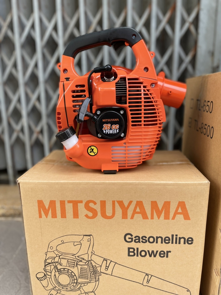 Máy thổi bụi chạy xăng Mitsuyama 750W TL-608