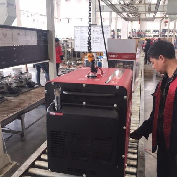 Máy phát điện chạy dầu KOOP 5KW KDF6700Q