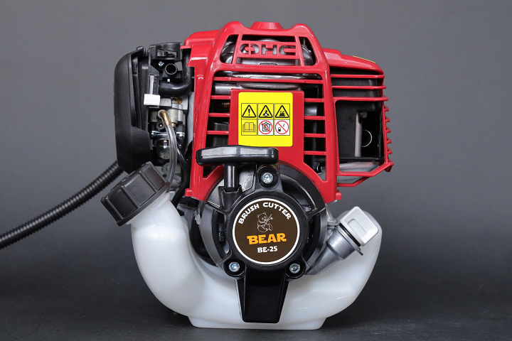 Máy cắt cỏ 4 thì 750W BEAR BE-25