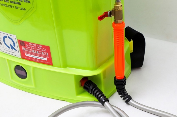 Bình xịt điện đa năng GREENTREE 20DP 20 lít bơm đôi