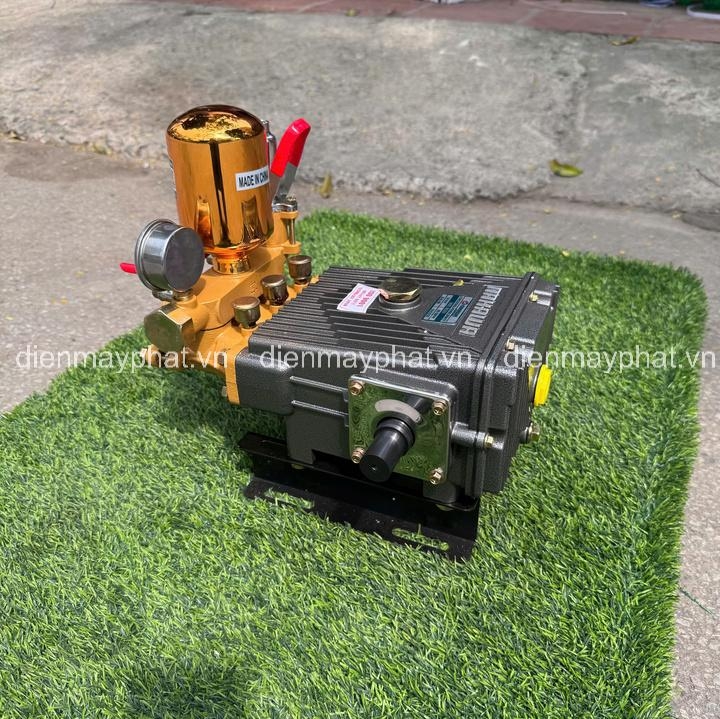 Đầu phun thuốc trừ sâu 5HP NAKAWA NK-3055H