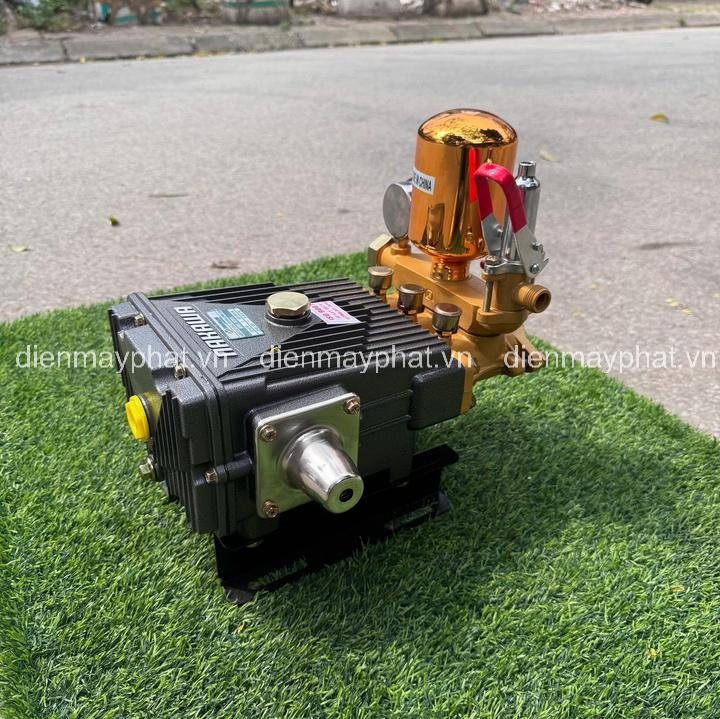 Đầu phun thuốc trừ sâu 5HP NAKAWA NK-3055H