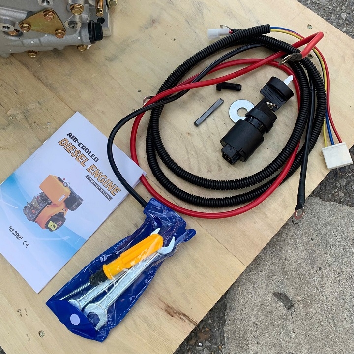 Động cơ dầu Hakuda HKD195FE 12.5HP có đề