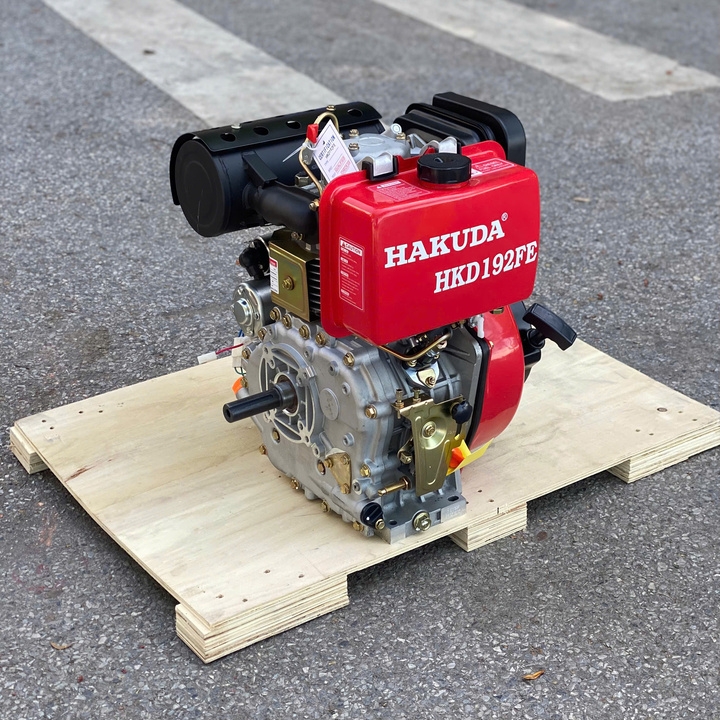 Máy nổ dầu 11.6HP HAKUDA HKD192FE có đề