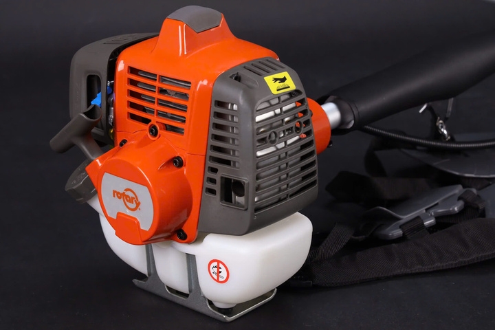 Máy cắt cỏ 2 thì ROTARY 551RTS 1950W
