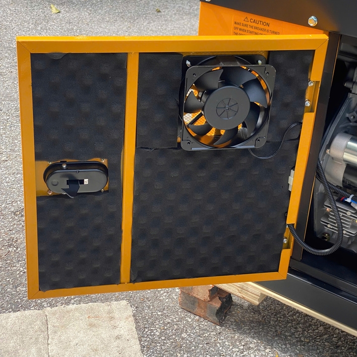 Máy phát điện chạy dầu 5KW HAKUDA HKD5000P1PROA Siêu Cách Âm