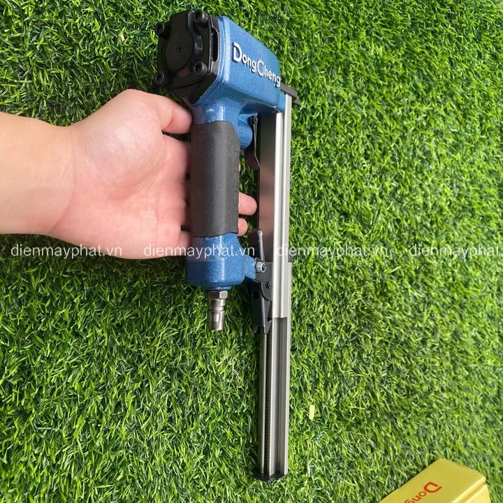 Súng bắn đinh u Dongcheng D03-1013J