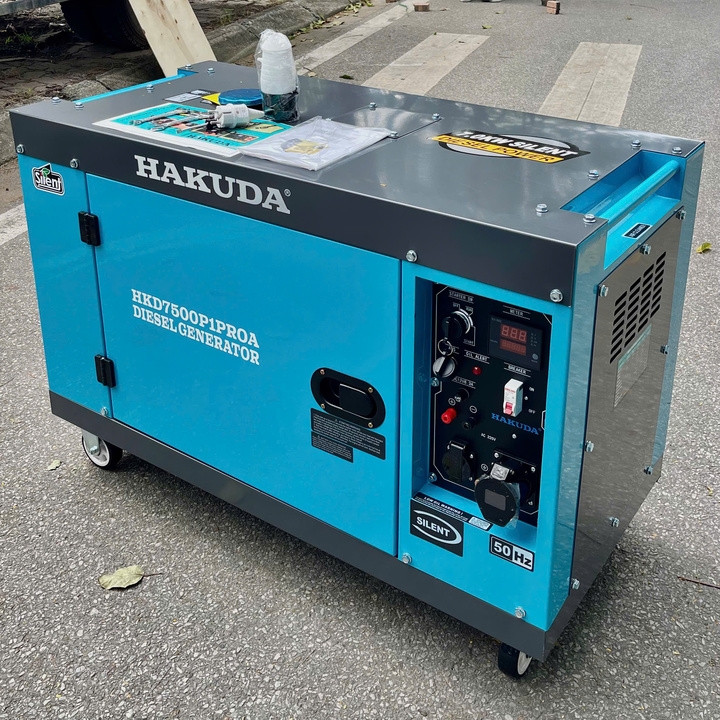 Máy phát điện gia đình chạy dầu 7KW HAKUDA HKD7500P1PROA siêu cách âm