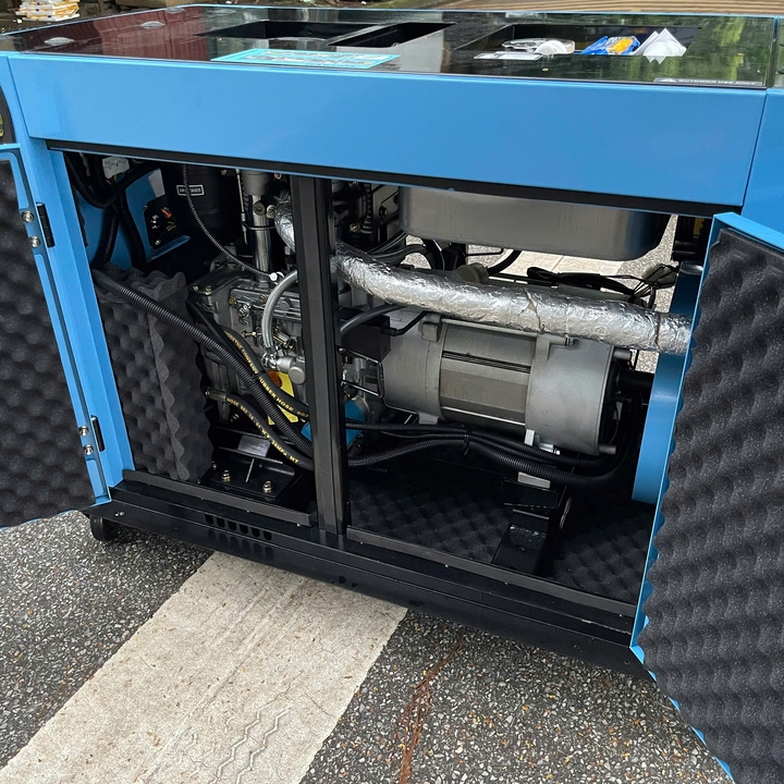 Máy phát điện chạy dầu diesel 12KW HAKUDA HKD12000P3A siêu cách âm 3 pha