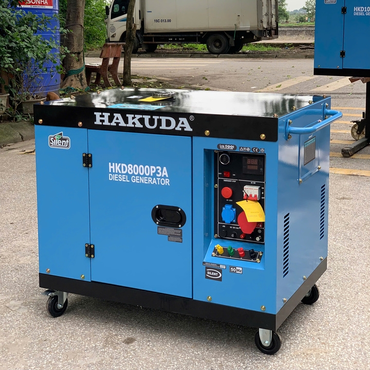 Máy phát điện chạy dầu diesel 8KW HAKUDA HKD8000P3A 3 pha có đề