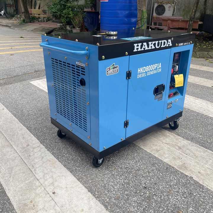 Máy phát điện chạy dầu diesel 8KW HAKUDA HKD8000P1A có đề 1 pha