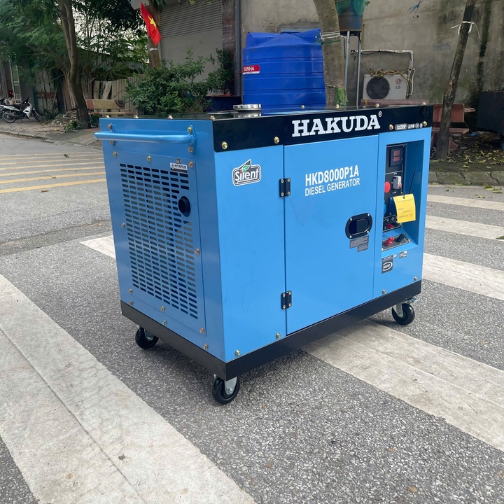 Máy phát điện chạy dầu diesel 8KW HAKUDA HKD8000P1A có đề 1 pha