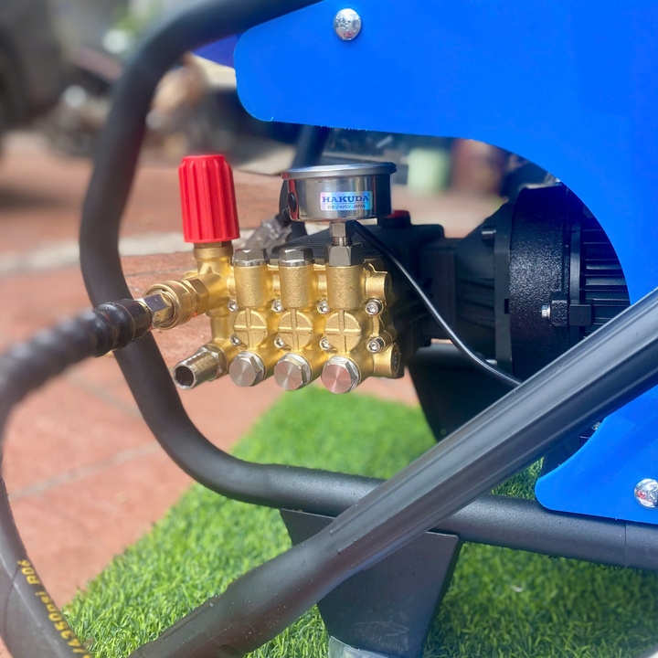 Máy phun xịt áp lực cao HAKUDA 2.5KW MRXCAHKD3500-2