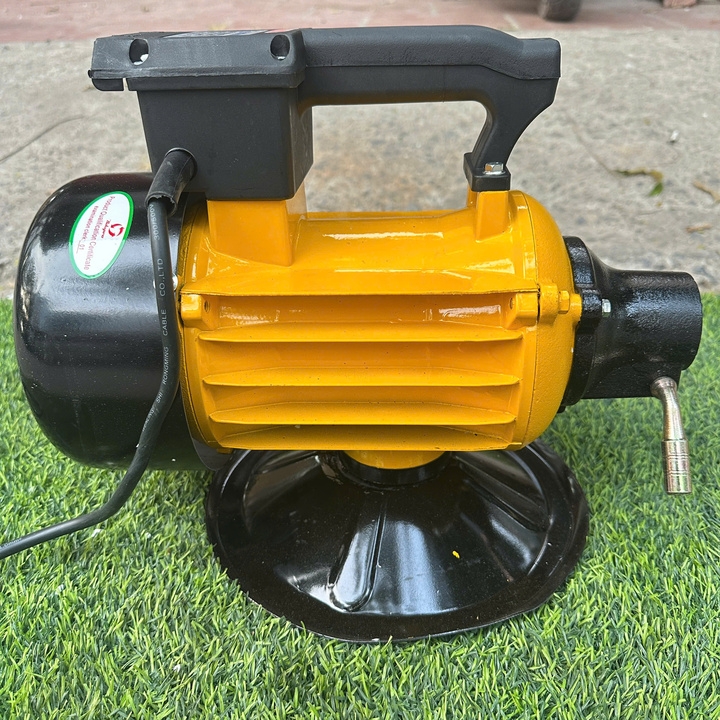 Máy đầm dùi điện NIKI 2.2KW Dây Đồng 220V