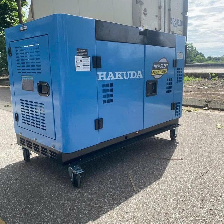 Máy phát điện chạy dầu 15KW HAKUDA HKD15000P3A chống ồn