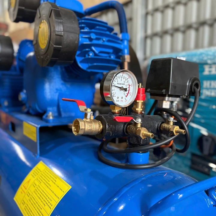 Máy nén khí dây đai 3HP 120L PEGALION TM-V-0.25/8-120L