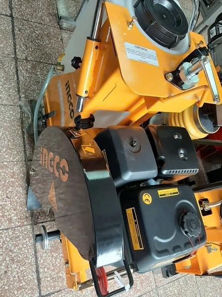 Máy cắt bê tông nhựa đường dùng xăng INGCO 13HP GSF16-2