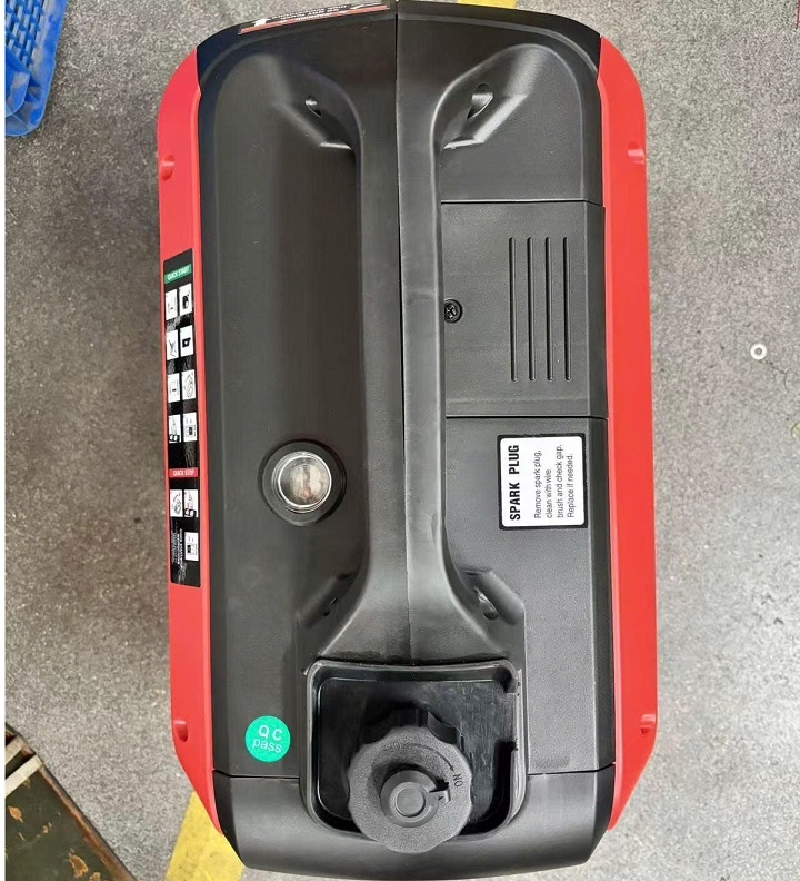 Máy phát điện chạy xăng Inverter 4KW HAKUDA HKD4000i