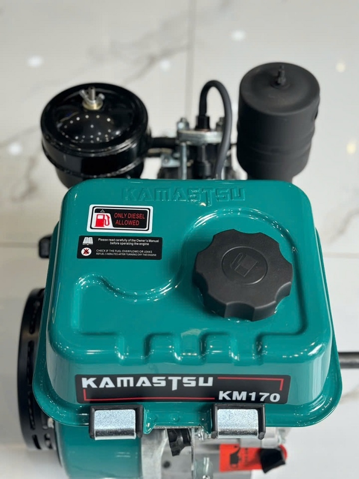Máy nổ chạy dầu KAMASTSU 4.5HP KM172
