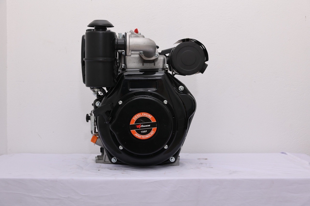 Máy nổ chạy dầu MITSUNINI 13HP MT 188F