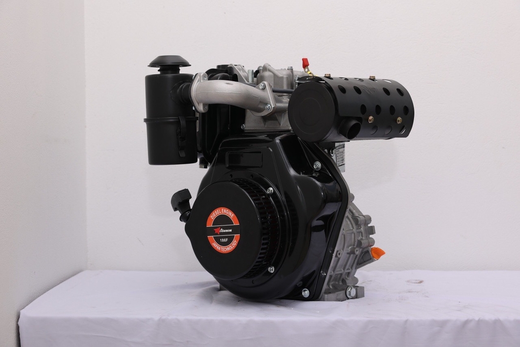Máy nổ chạy dầu MITSUNINI 13HP MT 188F