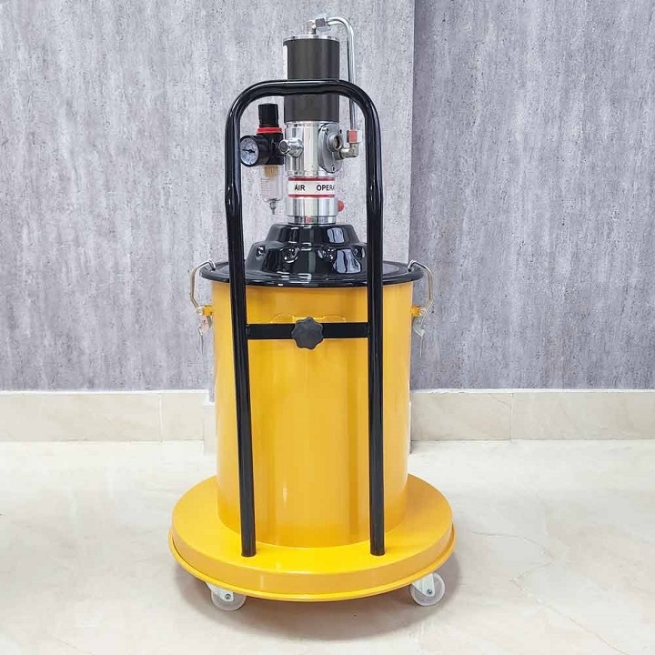 Máy bơm mỡ dùng khí nén 20 lít MASADA MD-620L