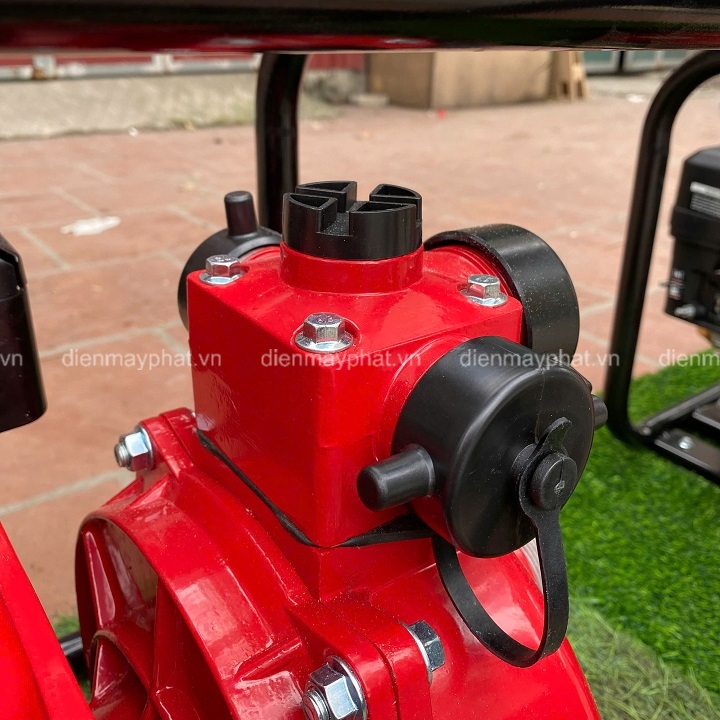 Máy bơm nước cao áp chạy xăng HAKUDA 7.5HP HKD50MBX