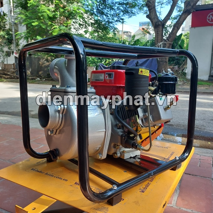 Máy Bơm Nước Chạy Dầu Hakuda 7HP HKD80