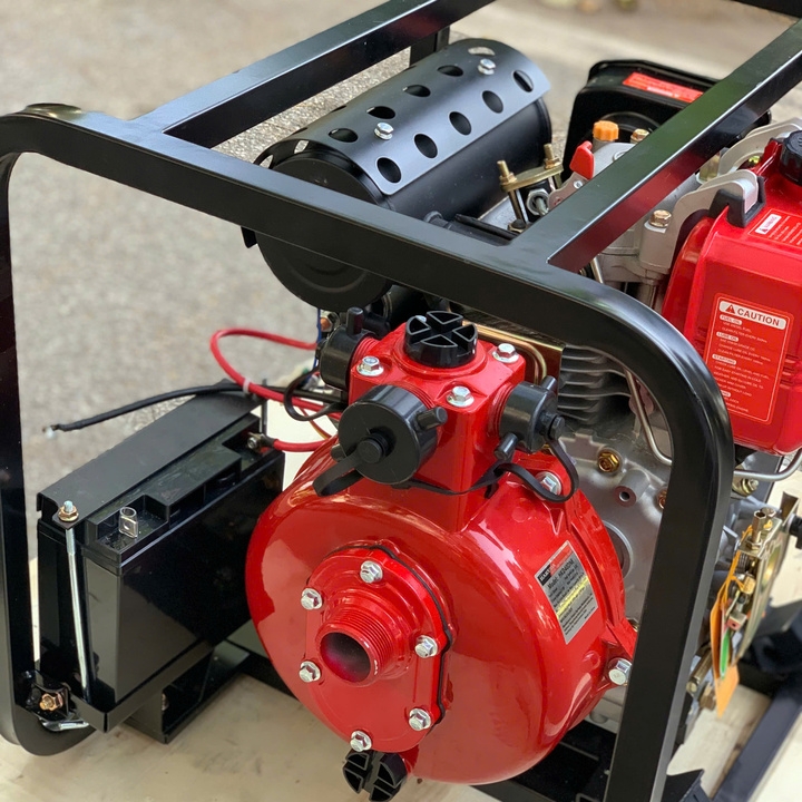 Máy bơm nước cứu hỏa chạy dầu HAKUDA HKD40DNE 4KW