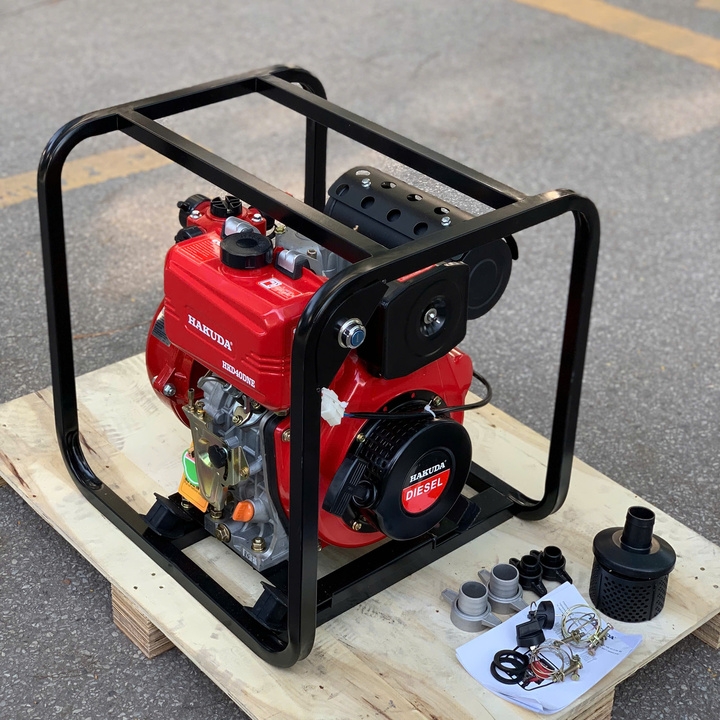 Máy bơm nước cứu hỏa chạy dầu HAKUDA HKD40DNE 4KW